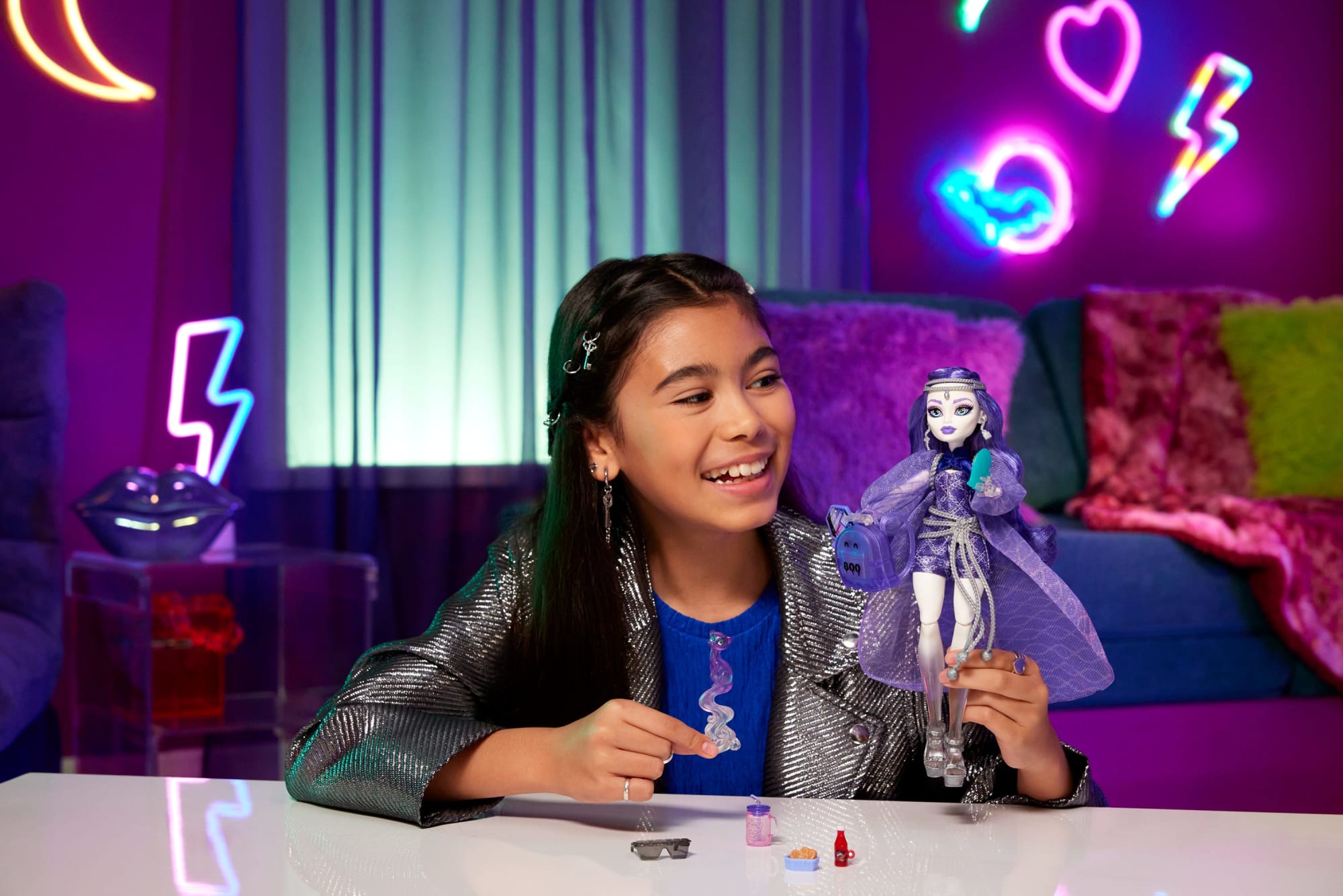 Monster High Boneca Spectra Vondergeist