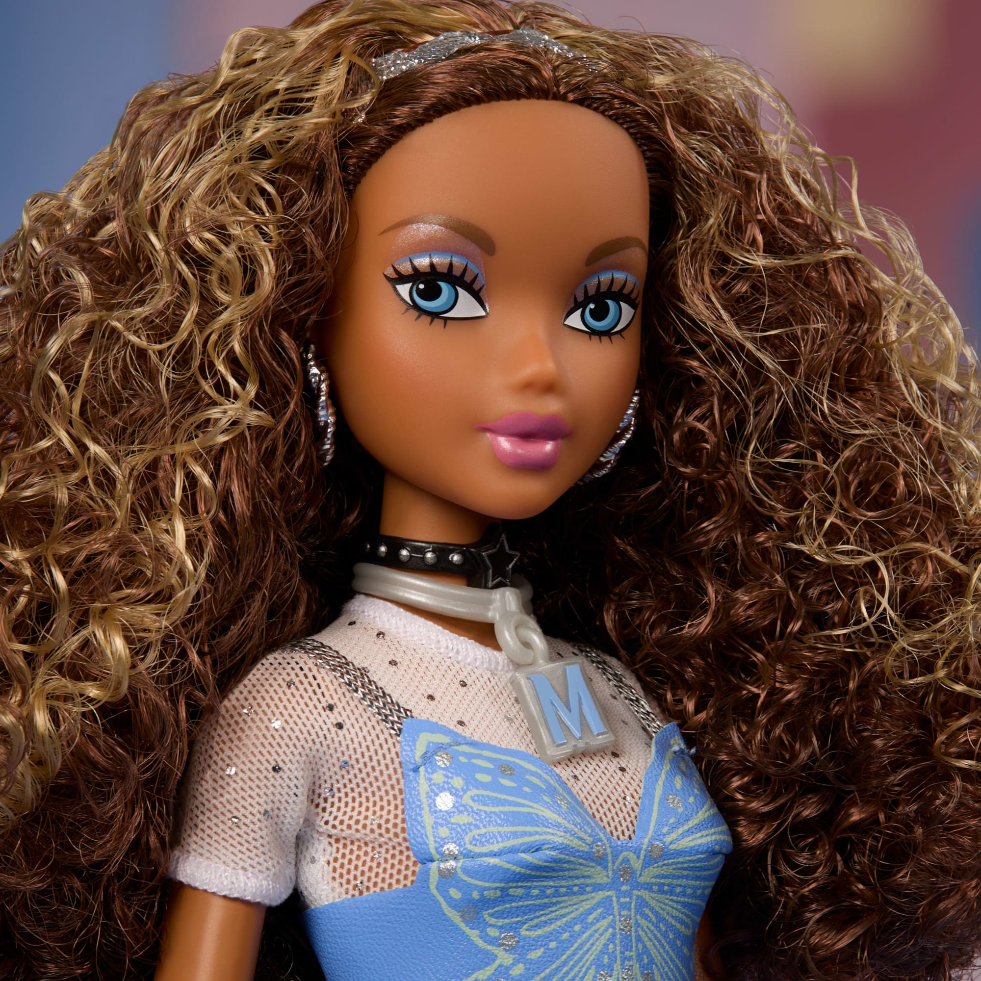 Barbie Signature My Scene Madison Collector Doll in Y2K-Inspired Outfit With Premium Accessories